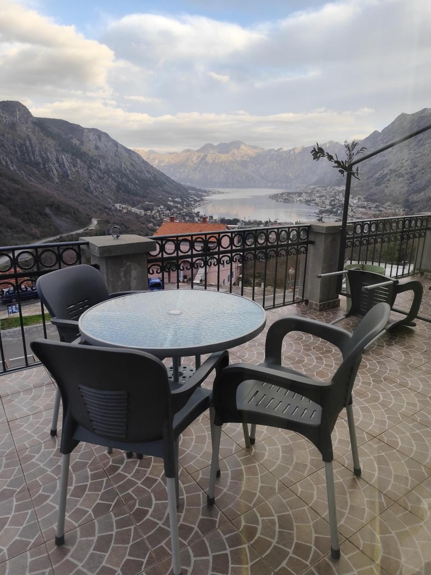 Apartments Boka Pearl Kotor Buitenkant foto