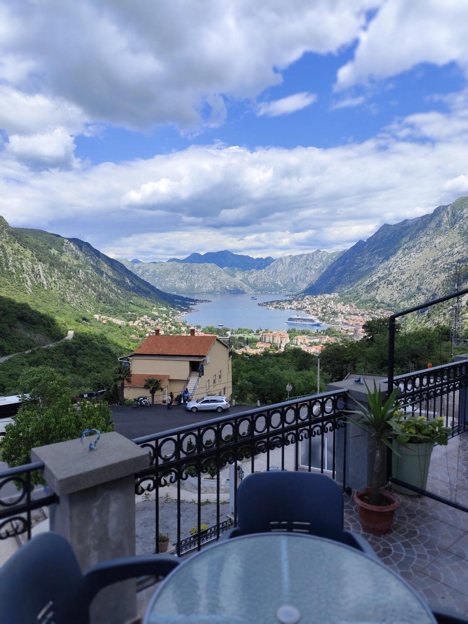 Apartments Boka Pearl Kotor Buitenkant foto